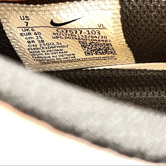 NIKE LUNAR VAPOR ULTRAFLY ELITE 3 BASEBALL CLEATS CJ7577-103 WHITE BLACK MEN’S - Picture 11 of 11